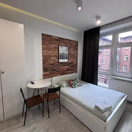 Urban Comfort L Powstancow Appartement *