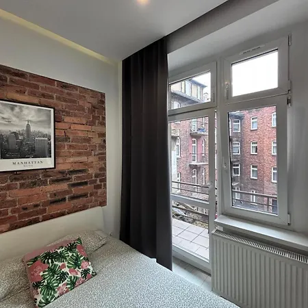Urban Comfort L Powstancow Appartement