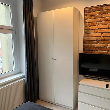 Urban Comfort L Powstancow *